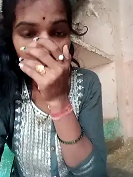 Desi Couple P online show from May 8, 2026, 12:47 am