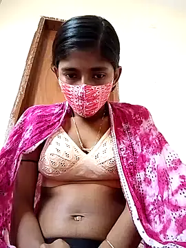 Snapshot of Sexy_Boudi650 chatting on February 15, 2026, 2:56 am Sexy Boudi650 online show from February 15, 2026, 2:56 am