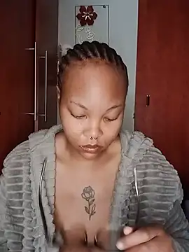 ShantelBootyBoobs online show from July 16, 2026, 8:11 am