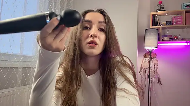 Snapshot of _JaneMoon_ chatting on February 24, 2026, 2:29 pm JaneMoon online show from February 24, 2026, 2:29 pm