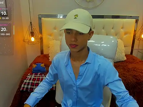 alexking 2 online show from February 13, 2026, 3:12 pm