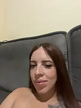 Larinhap online show from April 26, 2026, 8:44 am