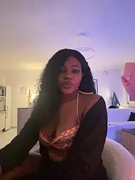 Snapshot of Blackrubiss chatting on February 12, 2026, 8:08 pm Blackrubiss online show from February 12, 2026, 8:08 pm