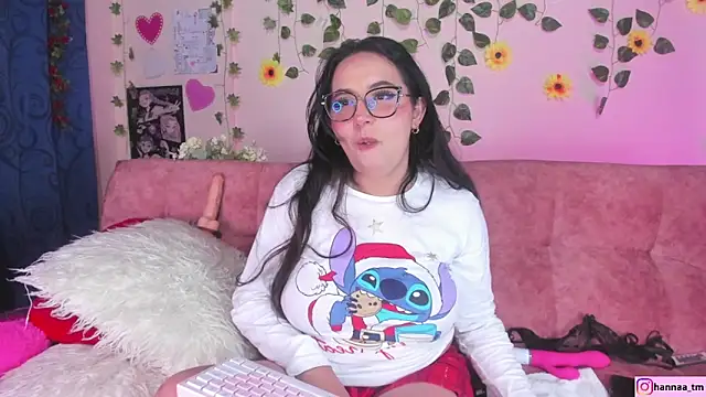 Snapshot of Hanna_Tm chatting on March 21, 2026, 8:19 am Hanna Tm online show from March 21, 2026, 8:19 am