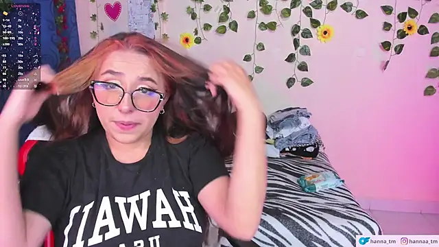 Snapshot of Hanna_Tm chatting on March 30, 2026, 3:41 am Hanna Tm online show from March 30, 2026, 3:41 am