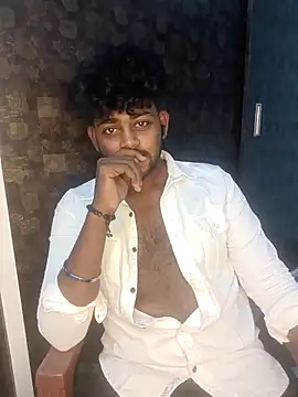 Snapshot of Mee___Telugu__abbayi chatting on February 19, 2026, 6:10 am Mee Telugu abbayi online show from February 19, 2026, 6:10 am