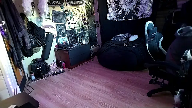 Snapshot of Shempert_ghot chatting on April 2, 2026, 3:08 pm Shempert ghot online show from April 2, 2026, 3:08 pm