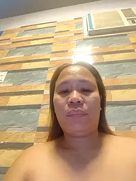 squirtshantal online show from October 22, 2025, 8:14 am