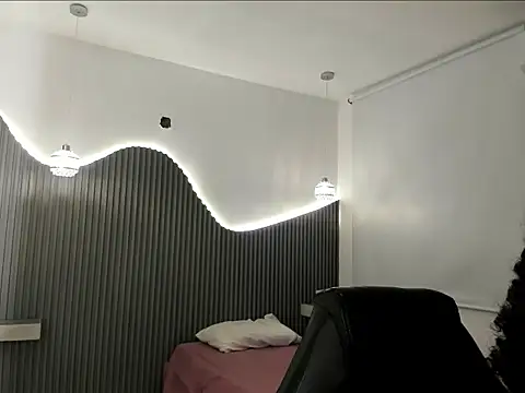 alexj black  online show from April 23, 2026, 12:11 pm