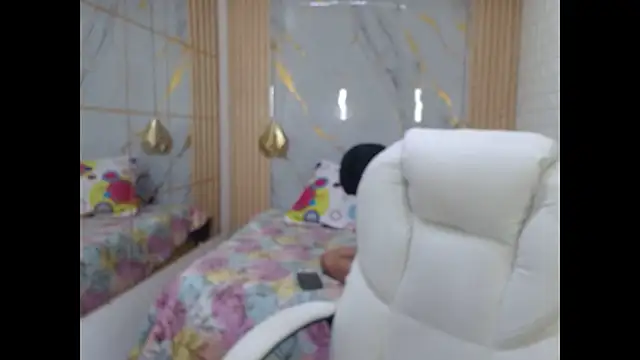 vanessa f online show from May 26, 2026, 7:12 pm
