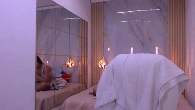 vanessa f online show from March 20, 2026, 7:15 pm