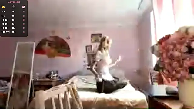 Snapshot of MelissaZaria chatting on April 30, 2026, 6:42 am MelissaZaria online show from April 30, 2026, 6:42 am