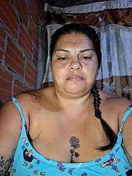 Snapshot of Juli_Powl chatting on March 18, 2026, 10:51 am Juli Powl online show from March 18, 2026, 10:51 am