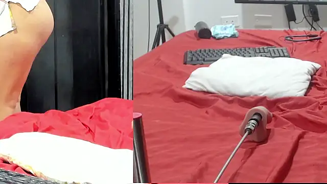 Snapshot of isabella_castro2 chatting on April 6, 2026, 3:24 am isabella castro2 online show from April 6, 2026, 3:24 am