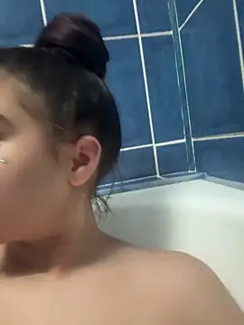 Vivike234 online show from February 16, 2026, 10:29 pm