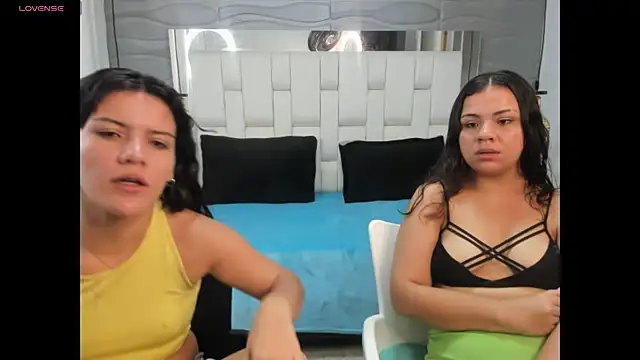 Veyra sereny online show from April 15, 2026, 9:48 pm