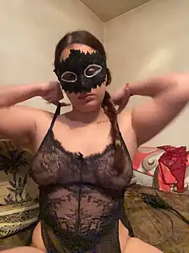 SweetAisha00 online show from April 2, 2026, 12:18 am