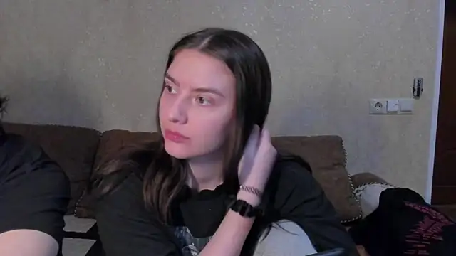 Snapshot of love_lina_muuur chatting on February 21, 2026, 6:32 pm love lina muuur online show from February 21, 2026, 6:32 pm