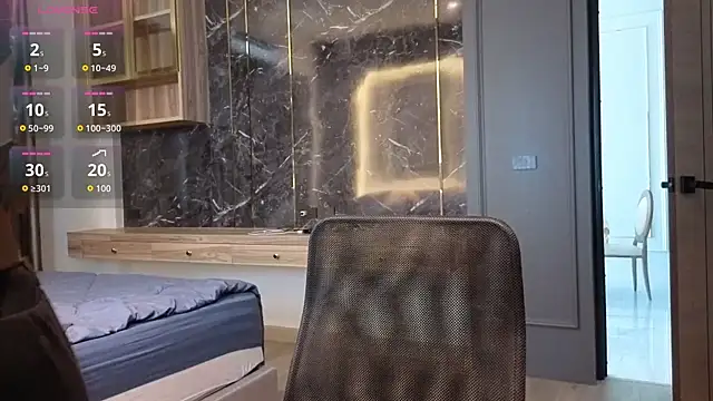 Snapshot of Alittleasaingirl chatting on February 20, 2026, 6:26 am Alittleasaingirl online show from February 20, 2026, 6:26 am