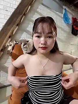 lethi0099 online show from March 29, 2026, 3:30 am