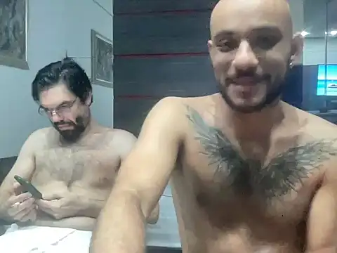 iosephesss online show from May 12, 2026, 1:35 am