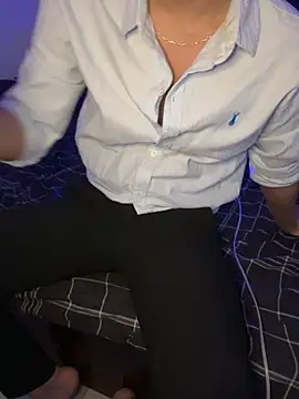 Snapshot of traidep3chan chatting on March 9, 2026, 1:25 pm traidep3chan online show from March 9, 2026, 1:25 pm