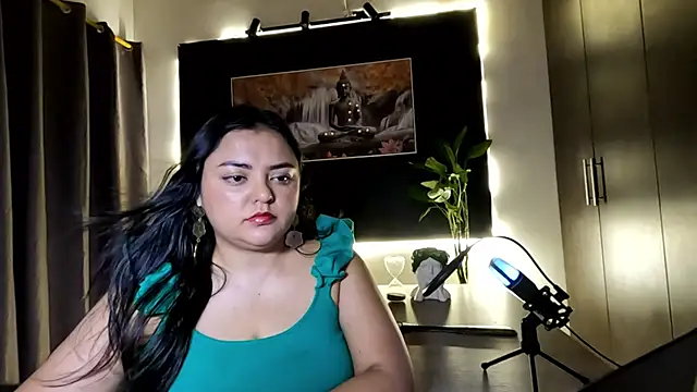 AzaraOnyx online show from July 10, 2026, 3:01 pm