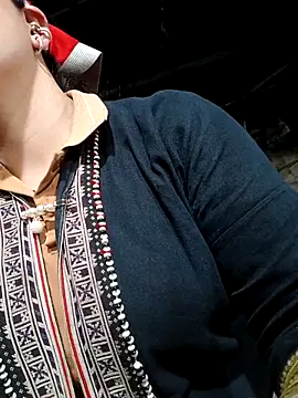 nelina 12345 online show from April 12, 2026, 8:12 pm