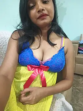 Priya sexy699 online show from July 10, 2026, 4:51 pm