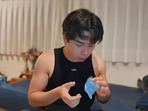 Snapshot of BentoBoxxx chatting on February 21, 2026, 2:13 am BentoBoxxx online show from February 21, 2026, 2:13 am