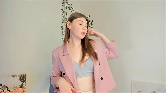 GigiTorros online show from February 22, 2026, 4:04 am