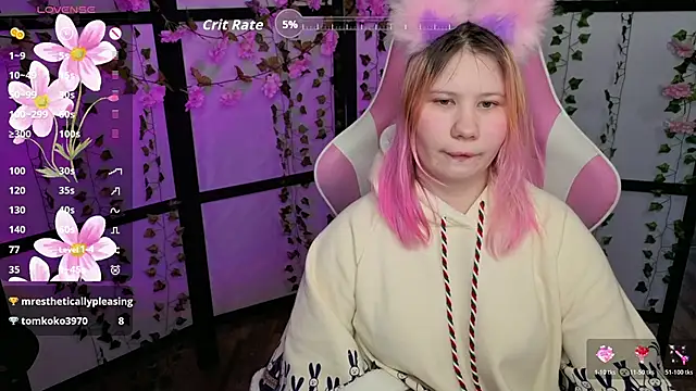 Snapshot of kitsune_little chatting on March 11, 2026, 11:26 am kitsune little online show from March 11, 2026, 11:26 am