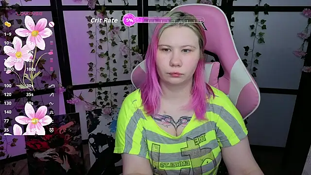 Snapshot of kitsune_little chatting on April 7, 2026, 11:34 am kitsune little online show from April 7, 2026, 11:34 am