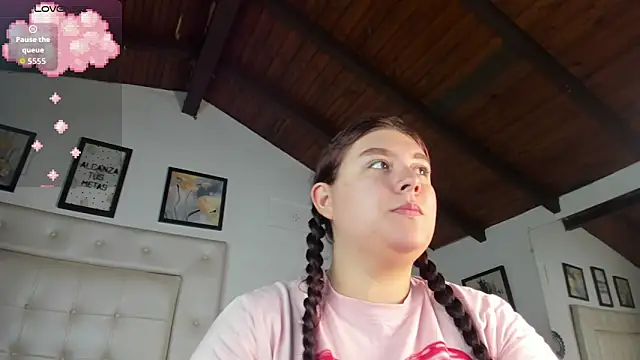 Snapshot of cotton_07 chatting on February 27, 2026, 11:10 am cotton 07 online show from February 27, 2026, 11:10 am