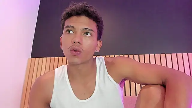 jhoystrong  online show from March 7, 2026, 7:41 pm