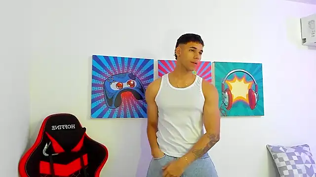 Thomas walker14 online show from February 24, 2026, 1:01 pm