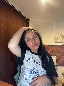 Abril Thompson221 online show from June 27, 2026, 12:05 am