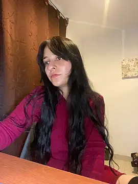 Abril Thompson221 online show from July 25, 2026, 11:33 pm