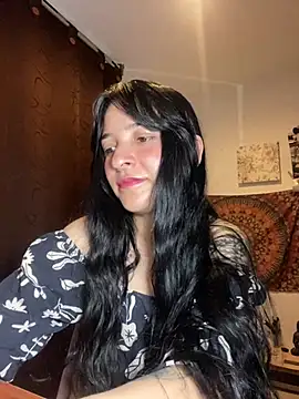 Abril Thompson221 online show from June 13, 2026, 1:14 am