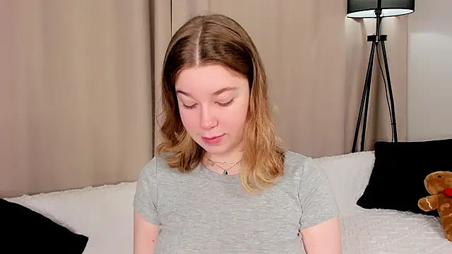 MaraaSwan online show from March 5, 2026, 2:19 am