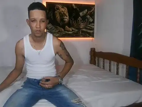 Snapshot of badboy_master chatting on July 4, 2026, 5:25 am badboy master online show from July 4, 2026, 5:25 am