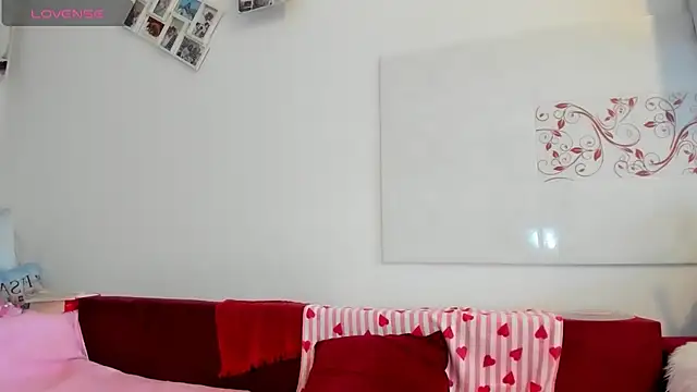 EVELYNA88 online show from July 23, 2026, 12:46 pm