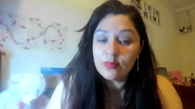 EVELYNA88 online show from March 26, 2026, 7:23 pm