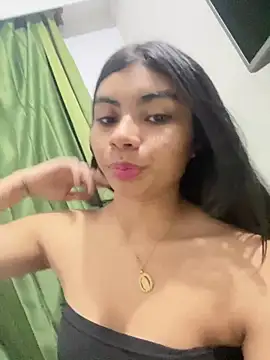 eimmy  skinny online show from March 11, 2026, 1:43 am