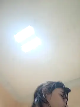 Snapshot of CubanaCulonaxxx chatting on February 24, 2026, 4:35 am CubanaCulonaxxx online show from February 24, 2026, 4:35 am