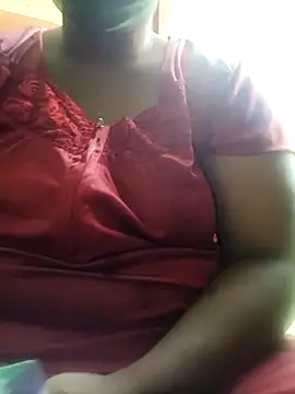 Snapshot of tamilkaviya431 chatting on April 29, 2026, 2:05 am tamilkaviya431 online show from April 29, 2026, 2:05 am