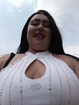 Snapshot of Freckless_ chatting on March 26, 2026, 6:17 pm Freckless online show from March 26, 2026, 6:17 pm