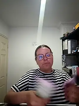 Snapshot of Blanquita_vip chatting on February 13, 2026, 5:46 pm Blanquita vip online show from February 13, 2026, 5:46 pm