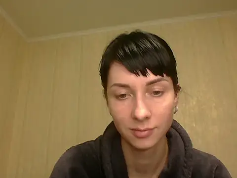 Snapshot of _OnyxQueen_ chatting on February 17, 2026, 6:49 pm OnyxQueen online show from February 17, 2026, 6:49 pm