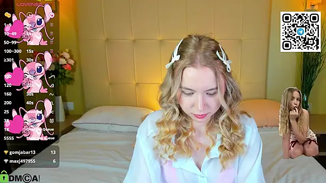 Snapshot of Linda__Bloom chatting on March 19, 2026, 1:05 am Linda Bloom online show from March 19, 2026, 1:05 am